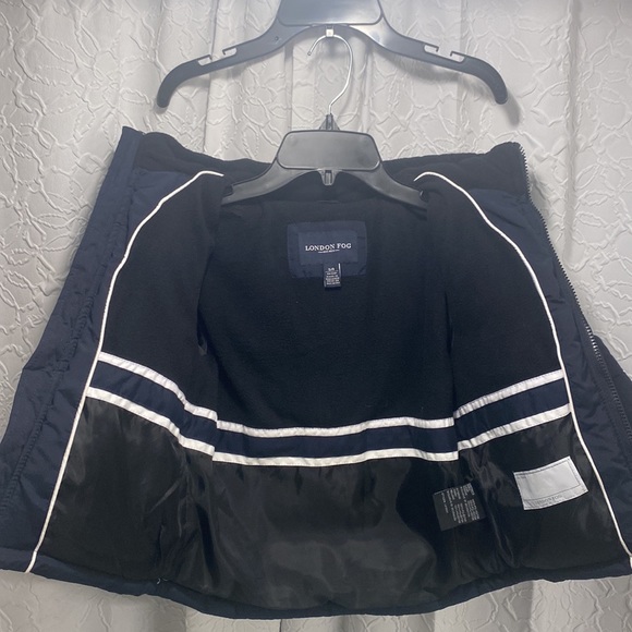 London fog coat / navy blue / size 4 little boys - Picture 4 of 4